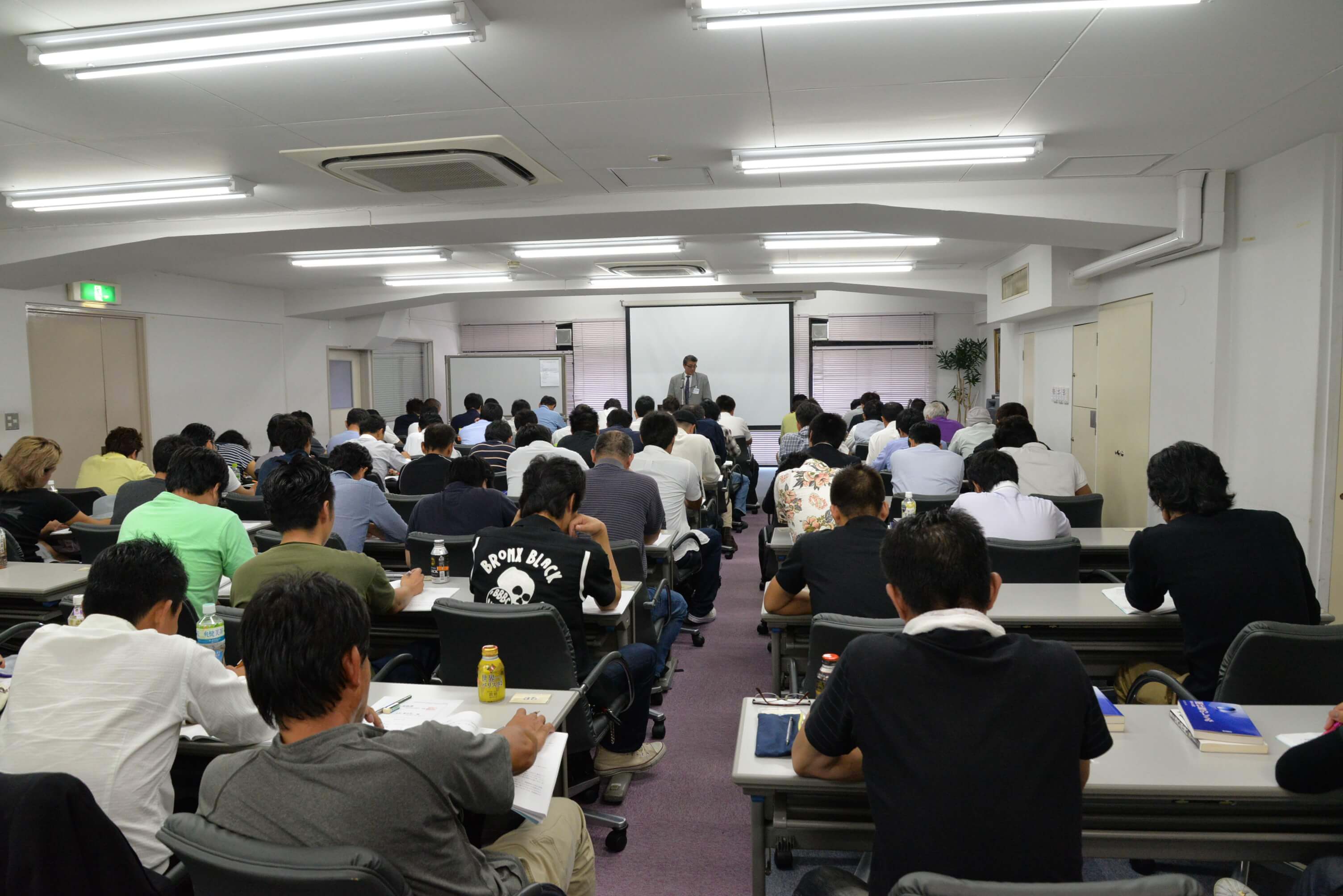 雨漏り診断士協会講義風景